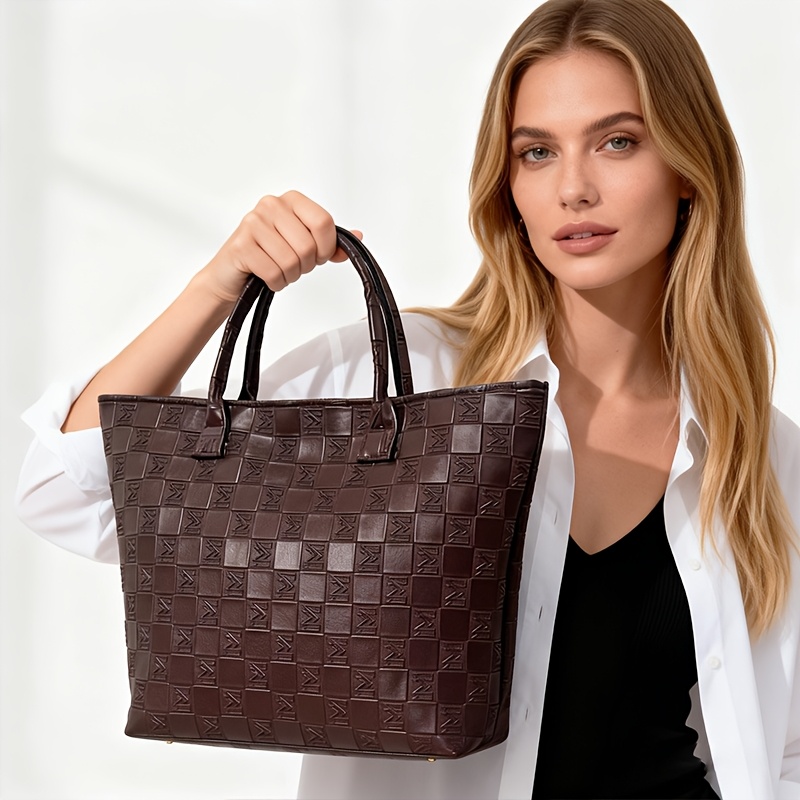 Luxury Bags Collection - Sac fourre-tout matelassé marron foncé de