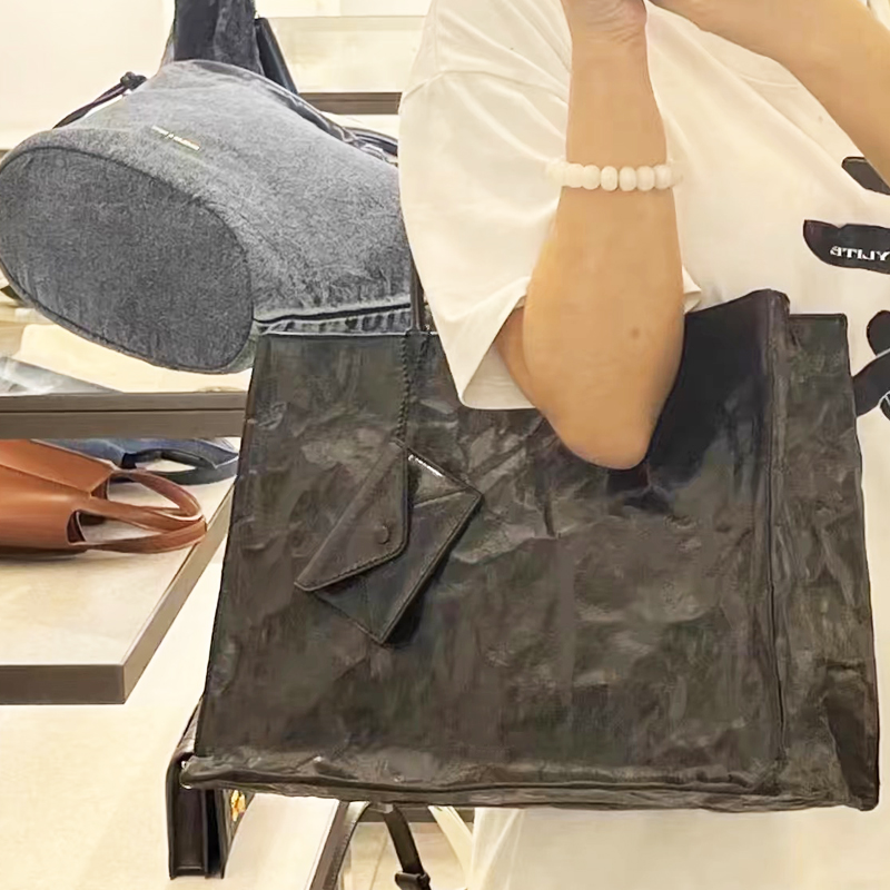 Sacs fourre-tout en papier kra - Luxury Bags Collection avis et prix