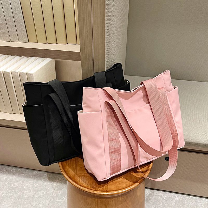 Sac à main en Nylon pour femme - Luxury Bags Collection avis et prix