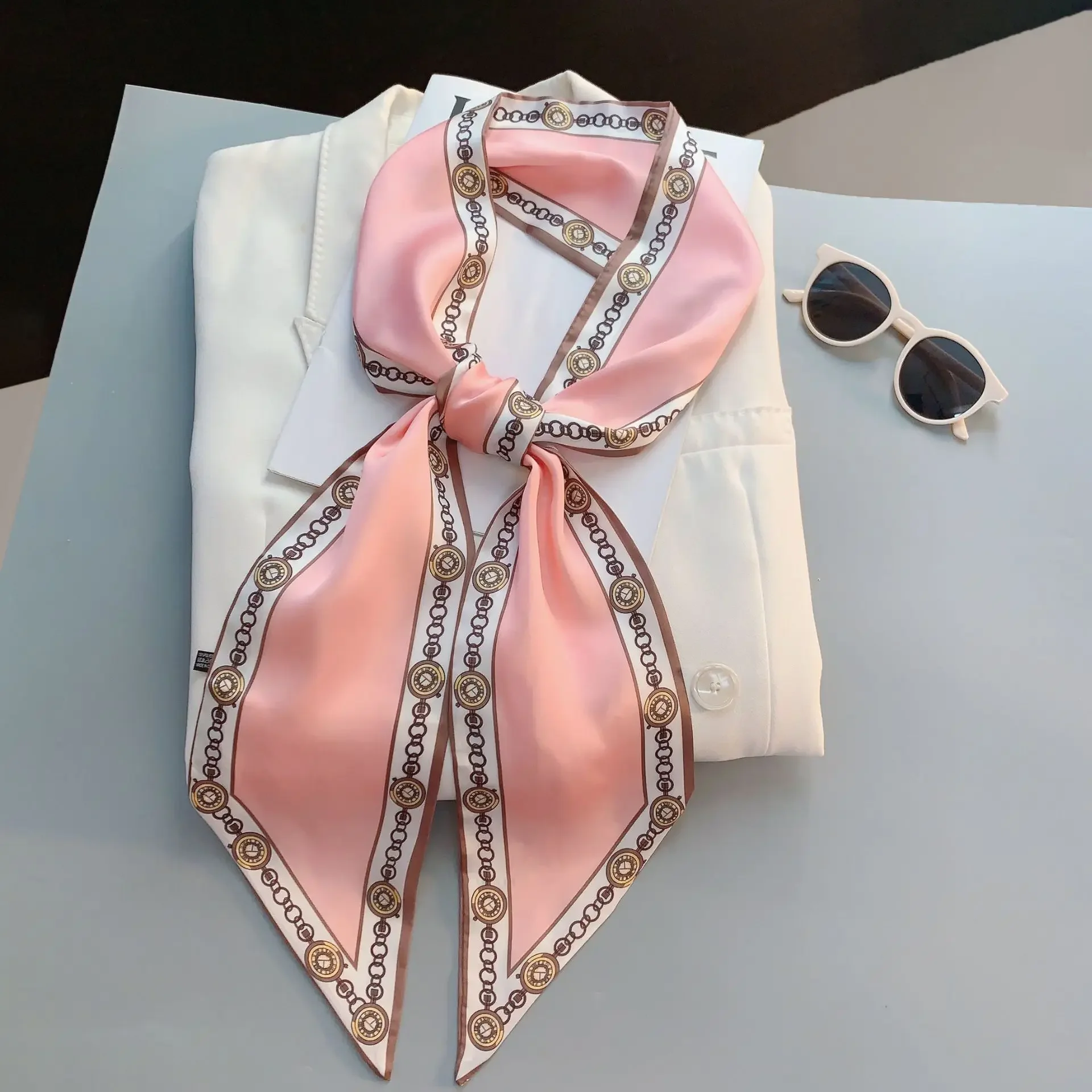 Écharpe fine imprimée à carrea - Luxury Bags Sales avis et prix