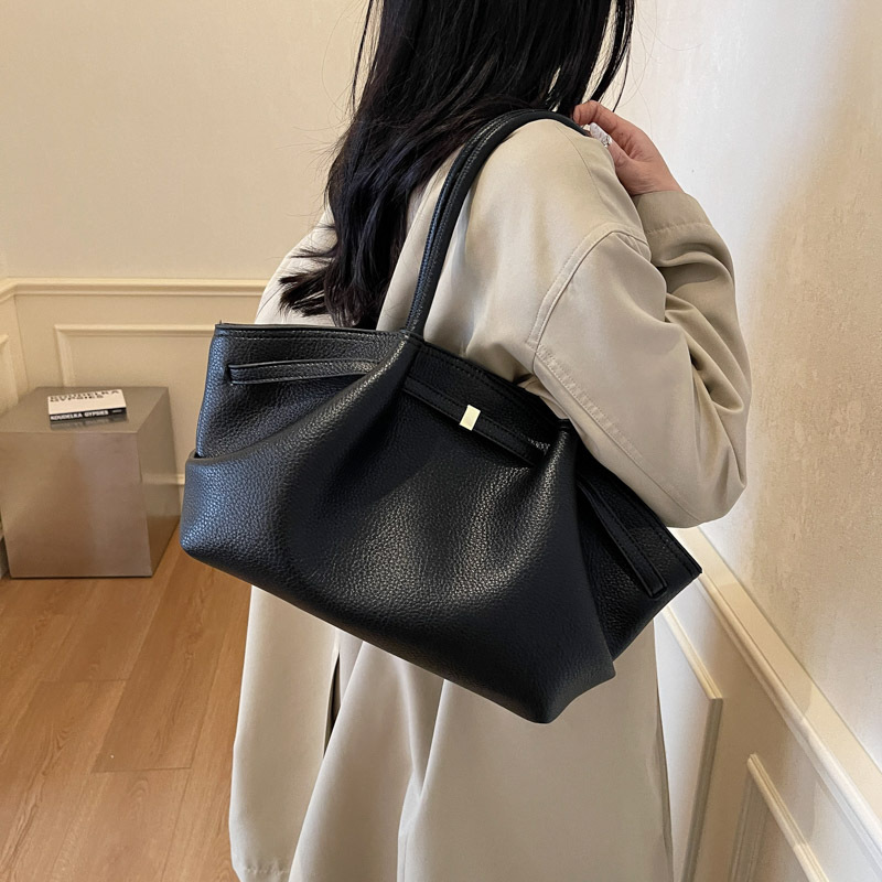Sacs à main bordeaux pour femm - Luxury Bags Collection avis et prix