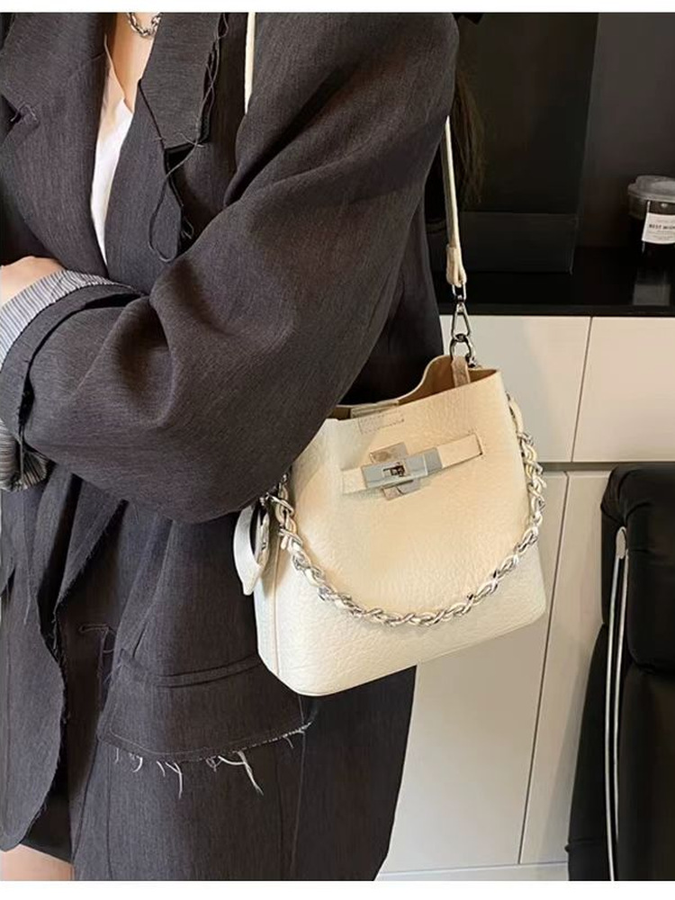 Sac seau tendance pour femme,  - Luxury Bags Medium Size avis et prix