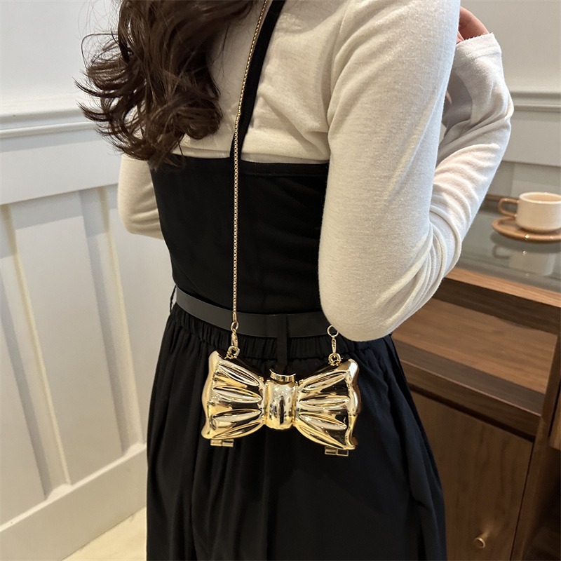 Mini sac à main en métal de mo - Luxury Bags Collection avis et prix